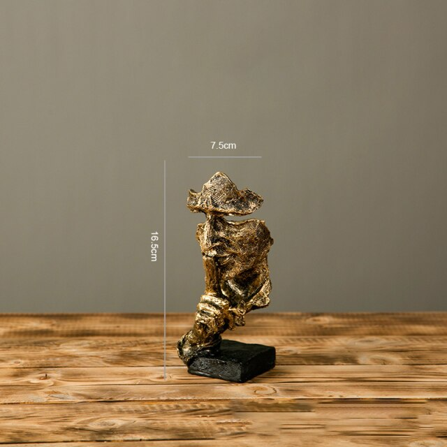 BowLift | Three monkeys with a message – a sculpture full of meaning