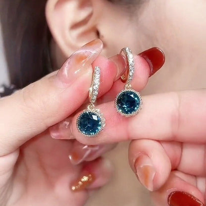 Skanto | Blue Crystal Earrings, 1 Pair