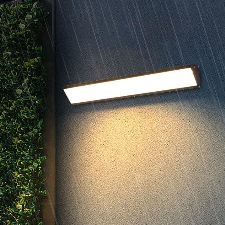 Modern Outdoor Long Bar Aluminum Acrylic Waterproof LED Wall Sconce Lamp | Karnz