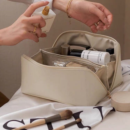 Skanto | Portable Travel Makeup Storage Bag