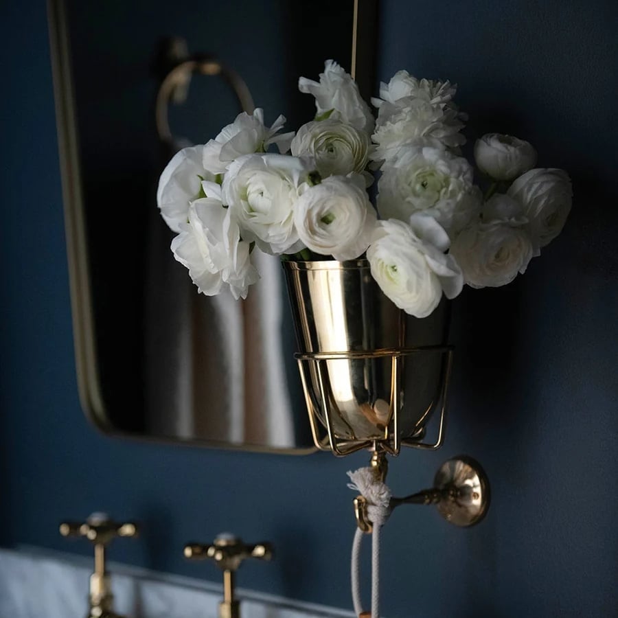 Frendorf | Vessona– Elegant opal wall vase for stylish home decoration