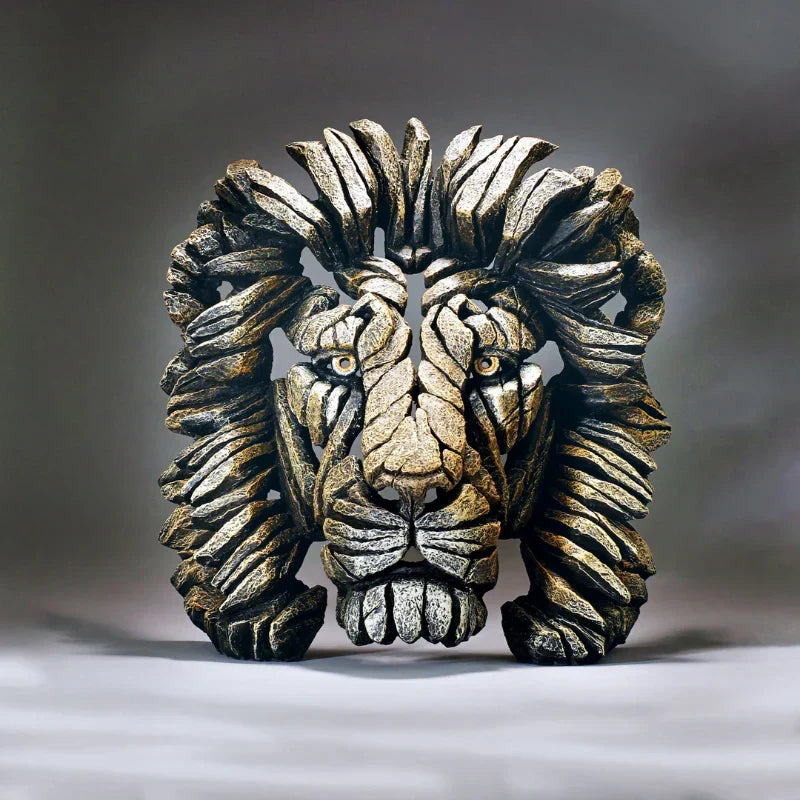 BowLift | Life-like gorilla figure made of resin for decoration