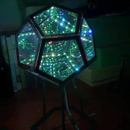 Skanto | Infinity Dodecahedron LED Night Light Art Table Lamp