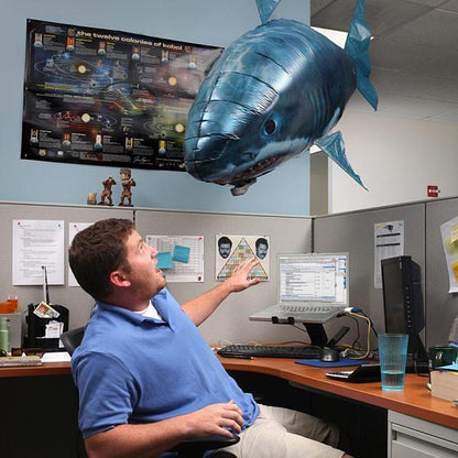 Air Shark - The Remote Controlled Fish Blimp | Bowlift