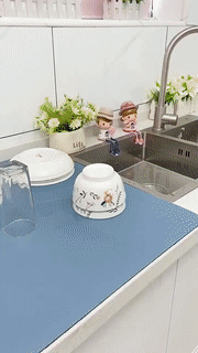 Skanto | Kitchen Countertop Water Absorbing Mat
