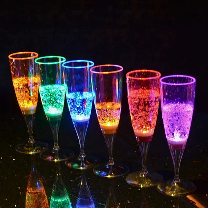 GlowSip - LED-lit wine glass set (6 pieces) Bowlift