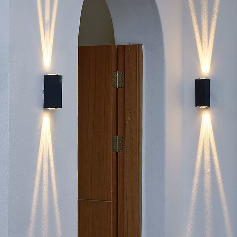 Frendorf | Modern waterproof rectangular LED wall light for outdoor use