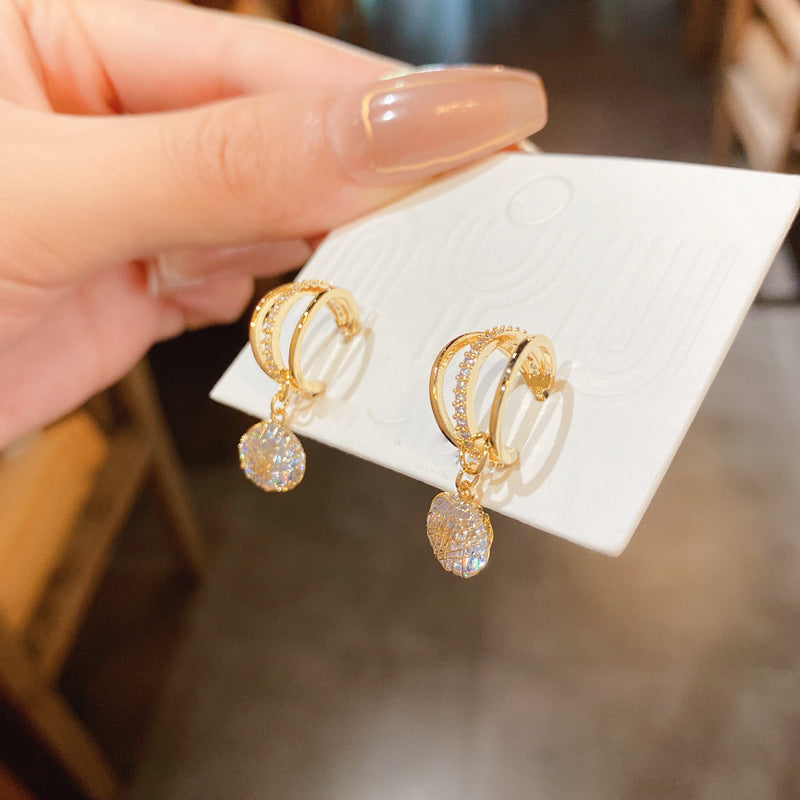 Skanto | Fashion Diamond Crown Earrings