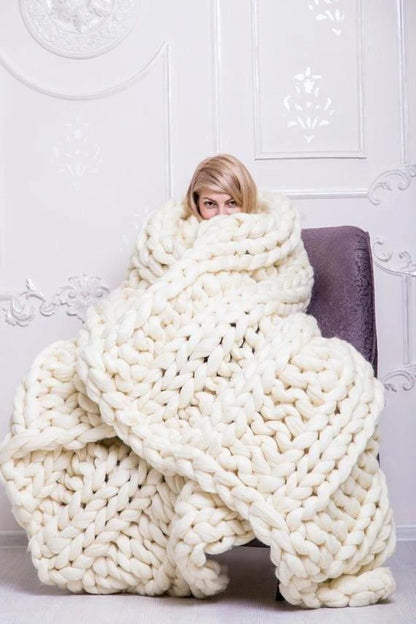 Skanto | Chunky Knit Blanket