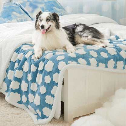 Skanto | Flocket Waterproof Multi-Functional Sherpa Dog Blanket