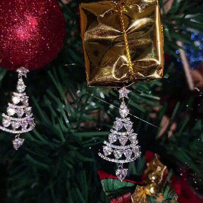 Skanto | Christmas Tree Stud Earrings