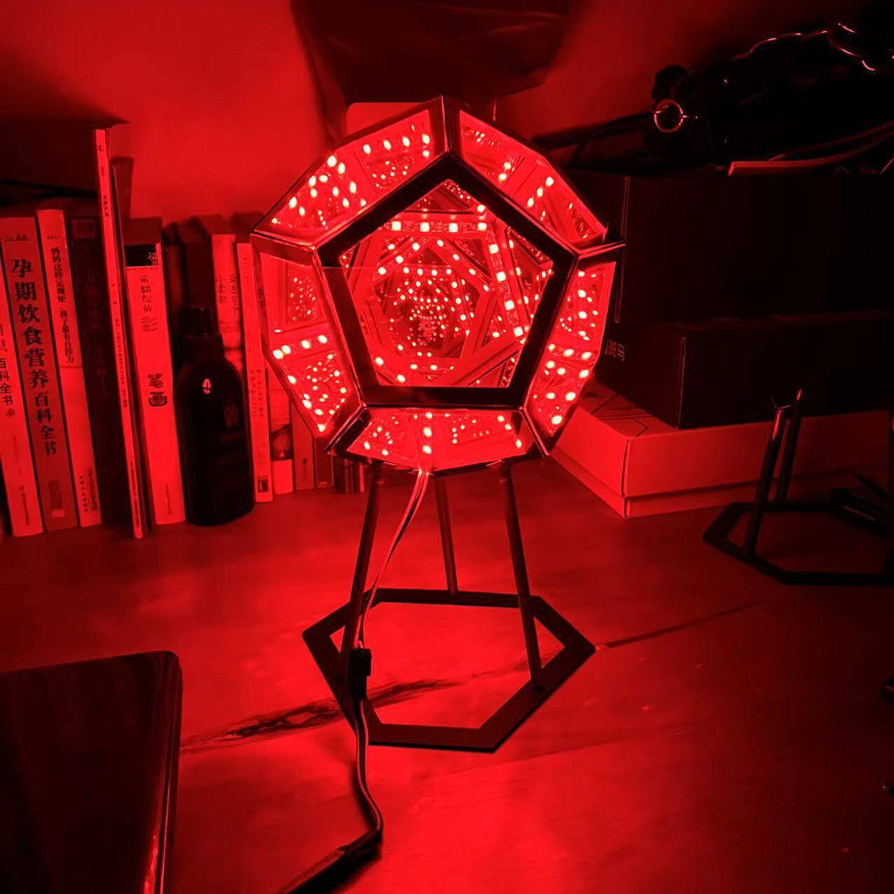 Skanto | Infinity Dodecahedron LED Night Light Art Table Lamp
