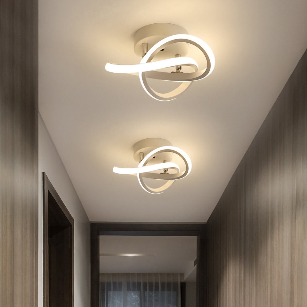 Skanto | LED Ceiling Lamp with Black Metal Frame