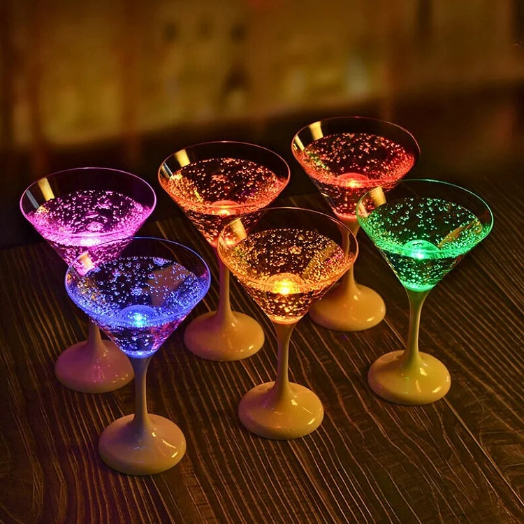 GlowSip - LED-lit wine glass set (6 pieces) Bowlift