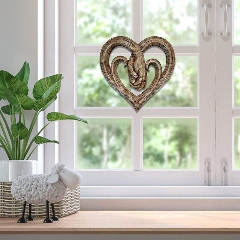 Skanto | Heart Holding Hands Wall Decor - Eternal Love