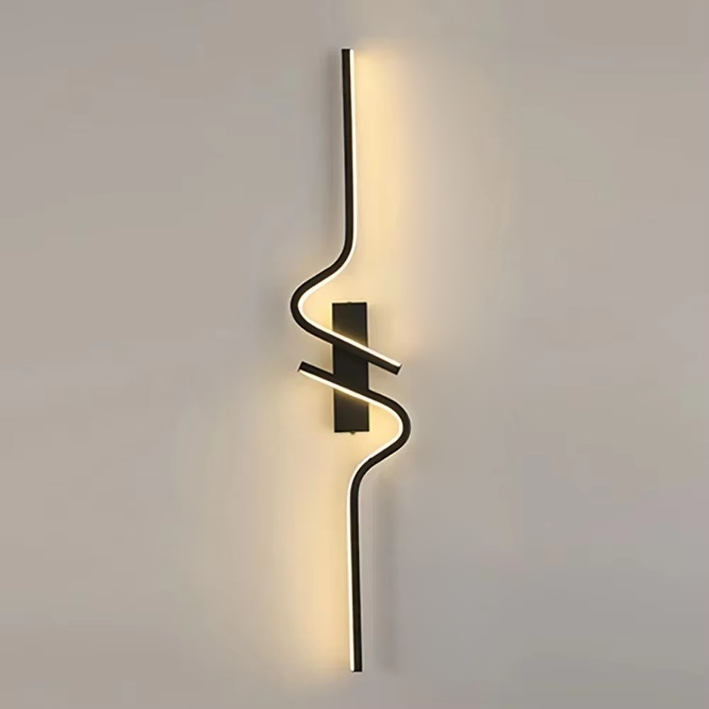 Skanto | Elegant LED Wall Lamp - Minimalist Indoor Lighting for Living Spaces