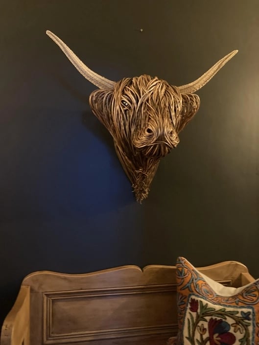 BowLift | Hand-Woven Wall Art Sculpture | Highland Cattle Design | Rustic Handmade Home Decor | 11.8 × 8.6 in