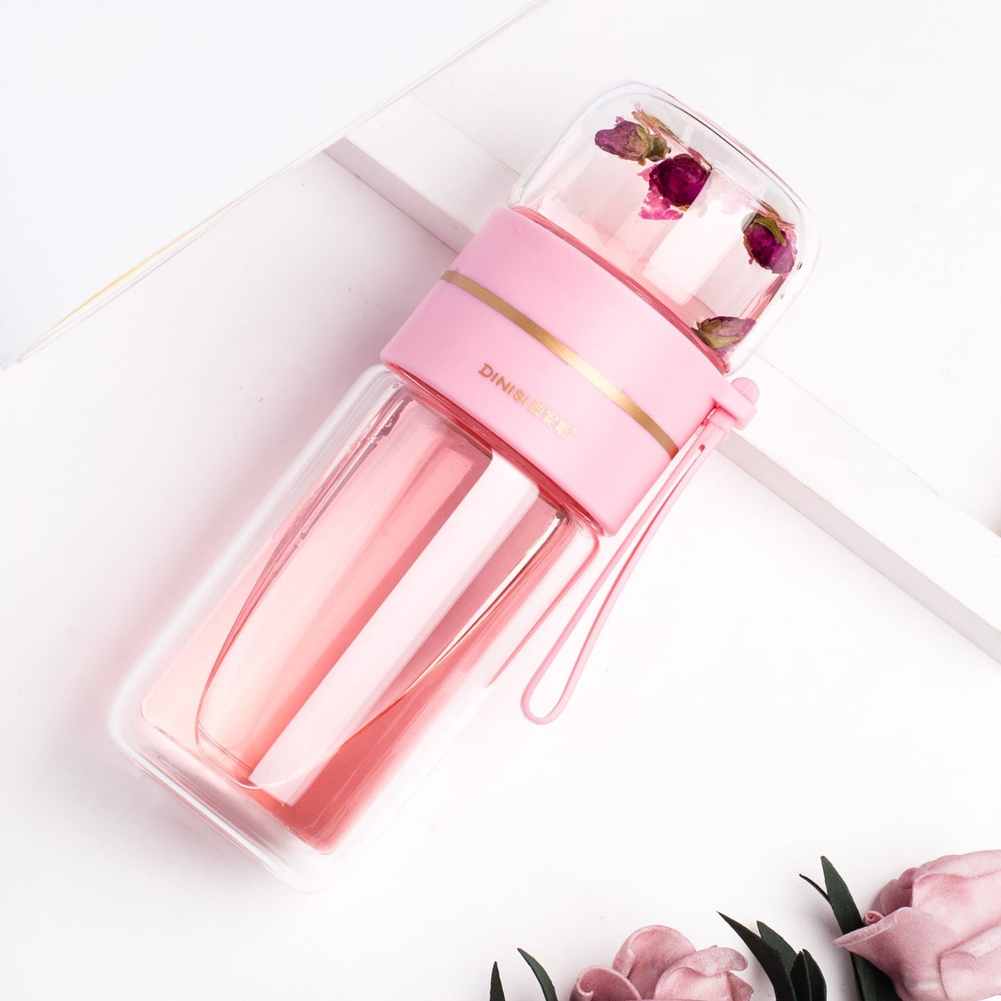 Skanto infuser in crystal clear glass