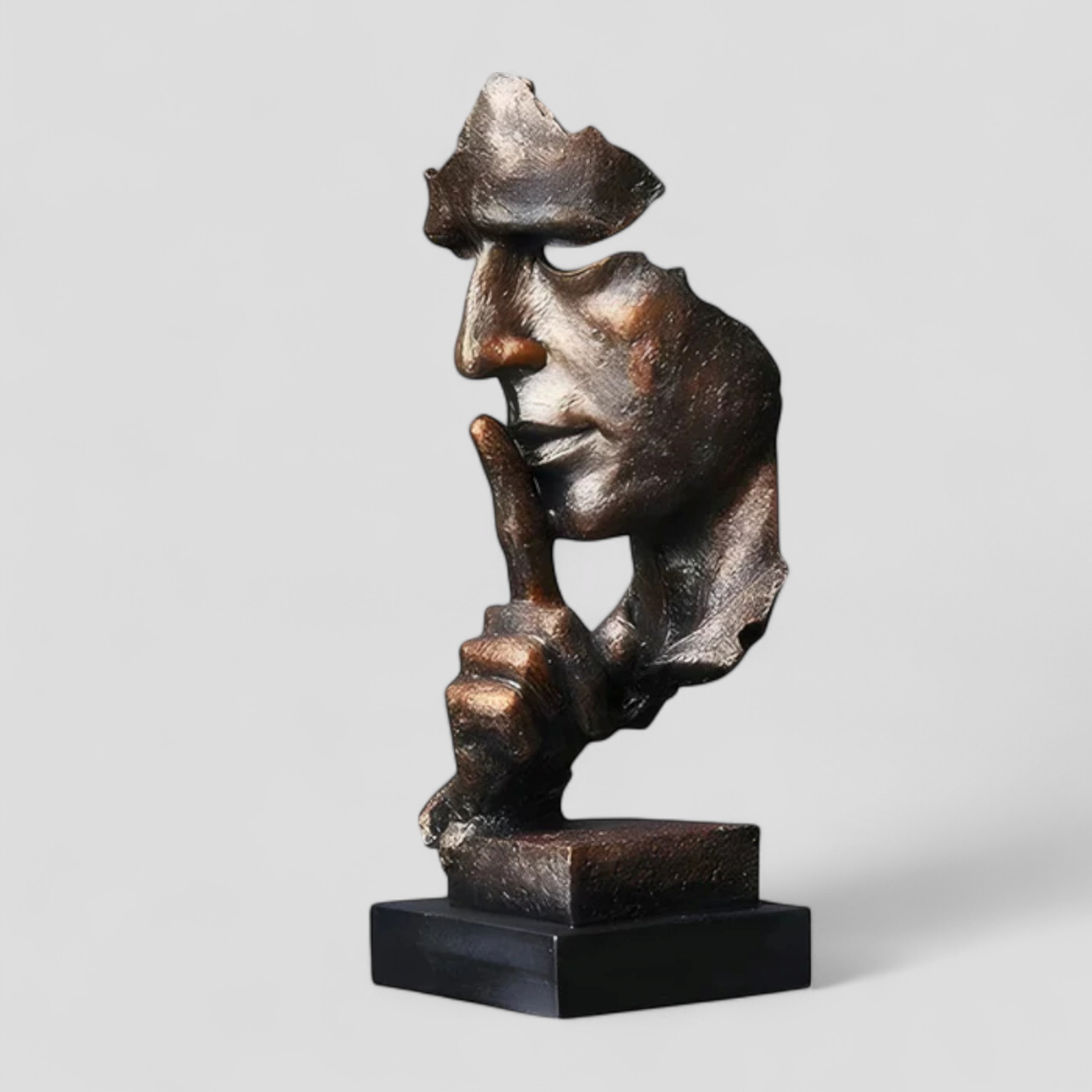 Skanto | Aurion Art Deco Sculpture for Home Decor