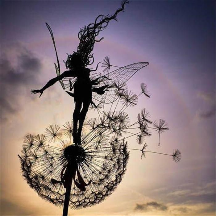 MagicGlow – Fairy-tale Garden Decoration for Outdoors Bowlift