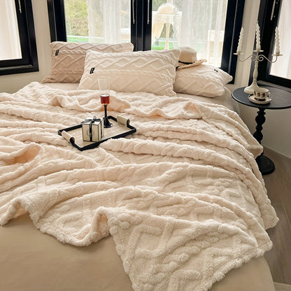 Skanto | SoftBreeze - Lightweight Taffeta Bedspread for Every Season