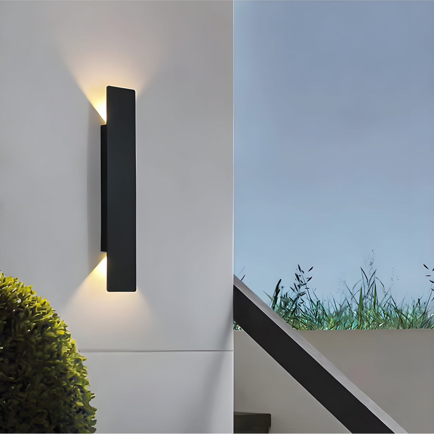 Skanto | Light - Modern Weather-Resistant LED Wall Lamp Made of Aluminum for Outdoor Use