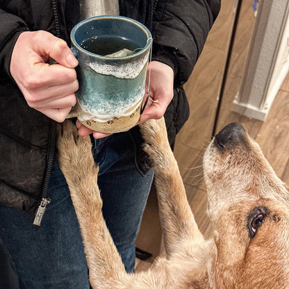 BowLift | Paw Print Ocean Shoreline Mug