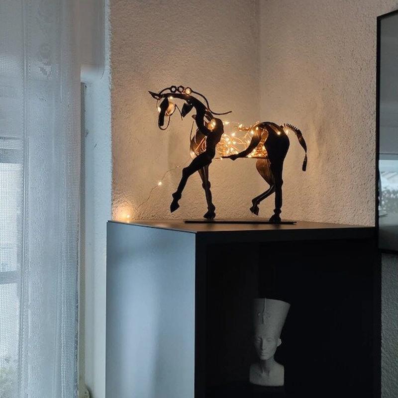 Handmade Metal Horse Sculpture "Adonis" | Bowlift