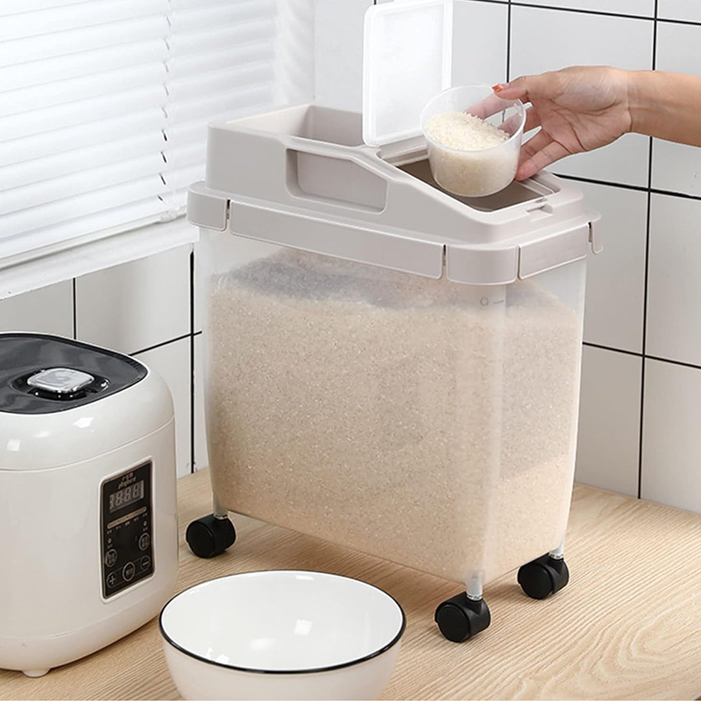 10Kg Rice Storage Container With Wheels Bowlift