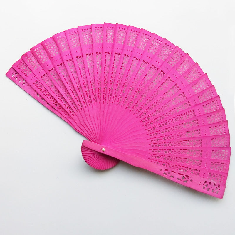 Ladies elegant and artful fan Bowlift