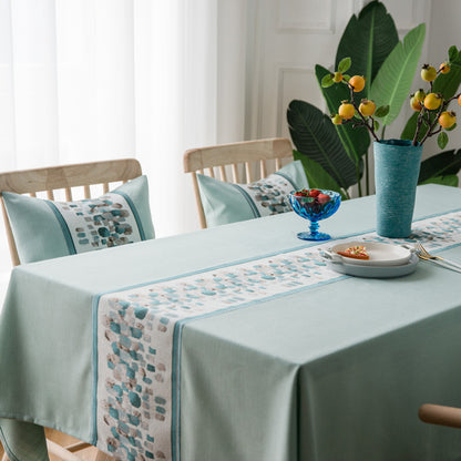 Elegant Lace Trim Tablecloth
