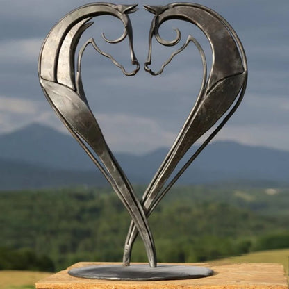 BowLift | Modern Metal Horse Statue