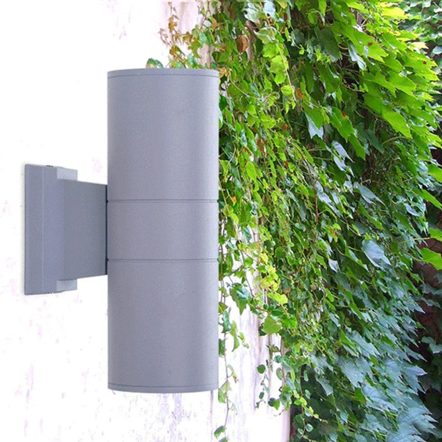 Skanto | Outdoor Wall Lamp | LED Aluminum Lighting for Garden