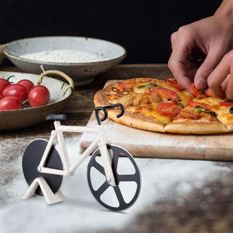BowLift | Wheel Roller Pizza Cutter