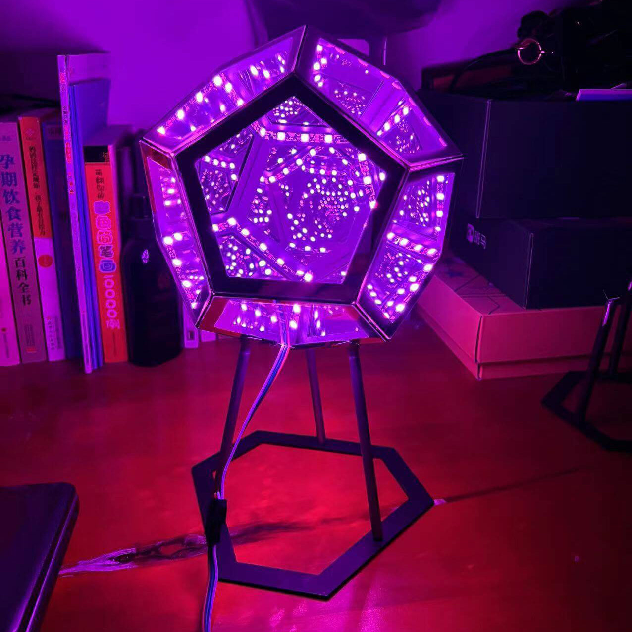 Skanto | Infinity Dodecahedron LED Night Light Art Table Lamp