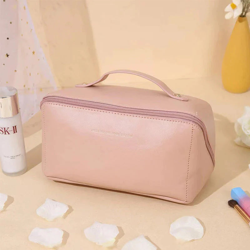 Skanto | Large Capacity Travel Makeup Bag
