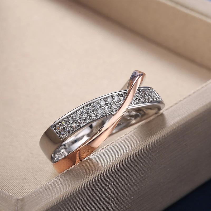 Skanto | X Form Cross Ring for Women