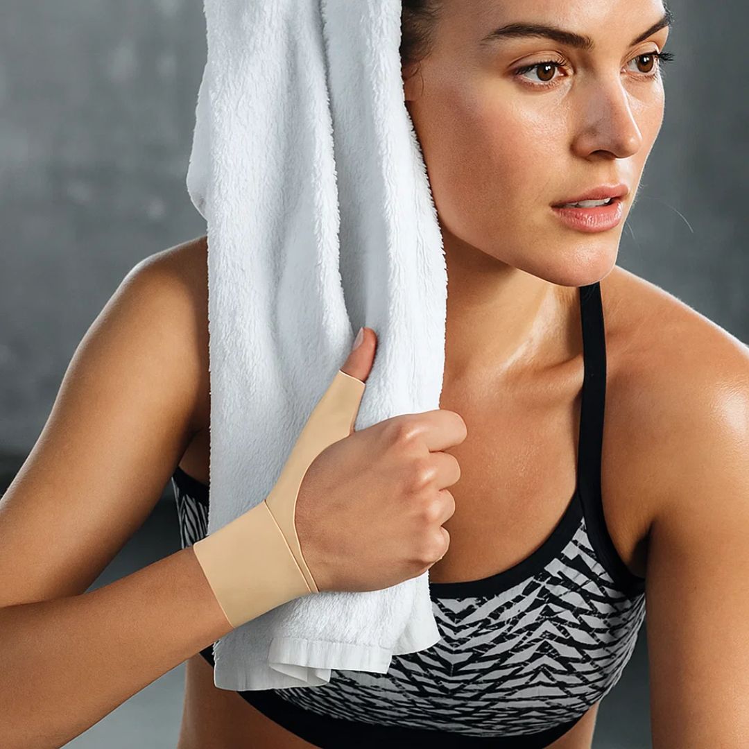 Pain Relief & Stability – Breathable Adjustable Design – Relieves Strain – For Gym & Office Use Bowlift
