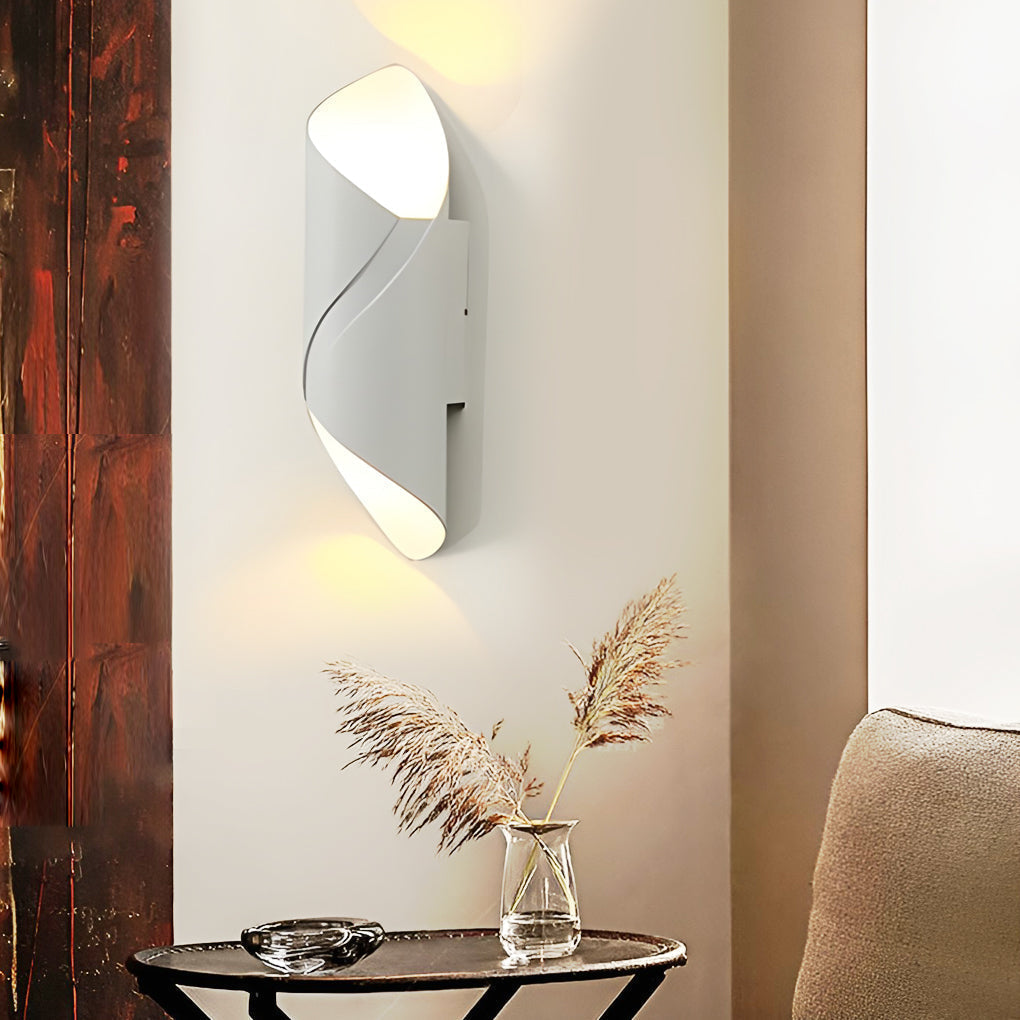 BowLift | Wall light modern black aluminium outdoor sconce