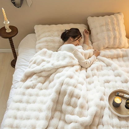 Faux Rabbit Fur Fleece Blanket – Luxury Warming Couch Blanket for Napping and for Air Conditioning | Soft and Thick Blanket | Karnz
