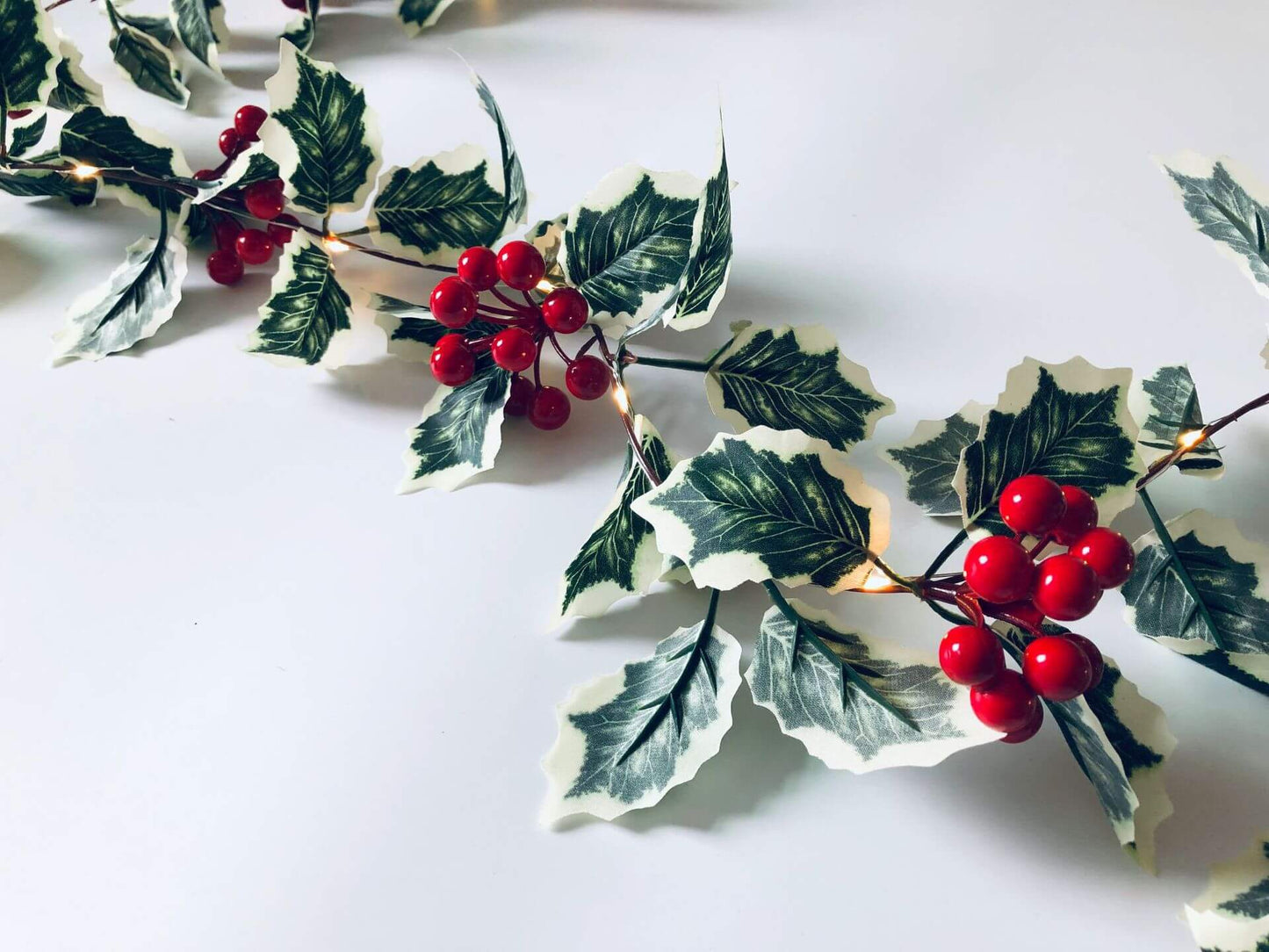 Skanto | Christmas Red Fruit Rattan Festival Window Patio Party Thanksgiving Decoration Light Chain