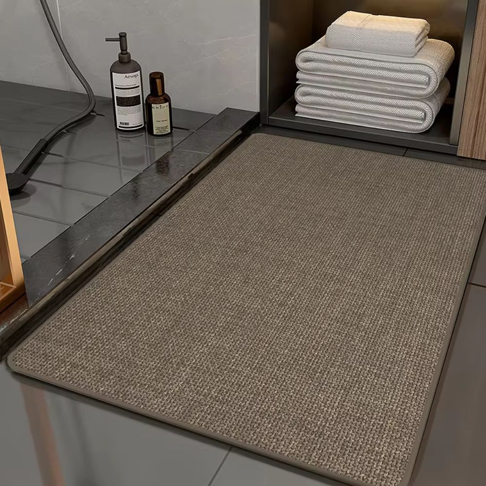 Skanto | Braided Comfort Non-Slip Bath Mat