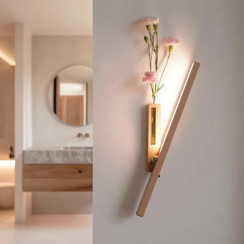 Skanto | EasyStick Vase Wall Lamp
