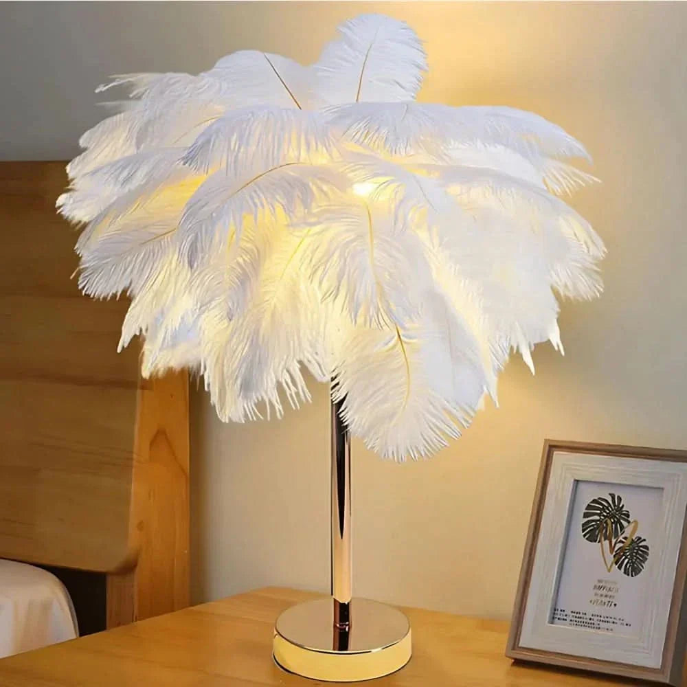 Skanto | LumaPalm Feather Palm Tree Lamp