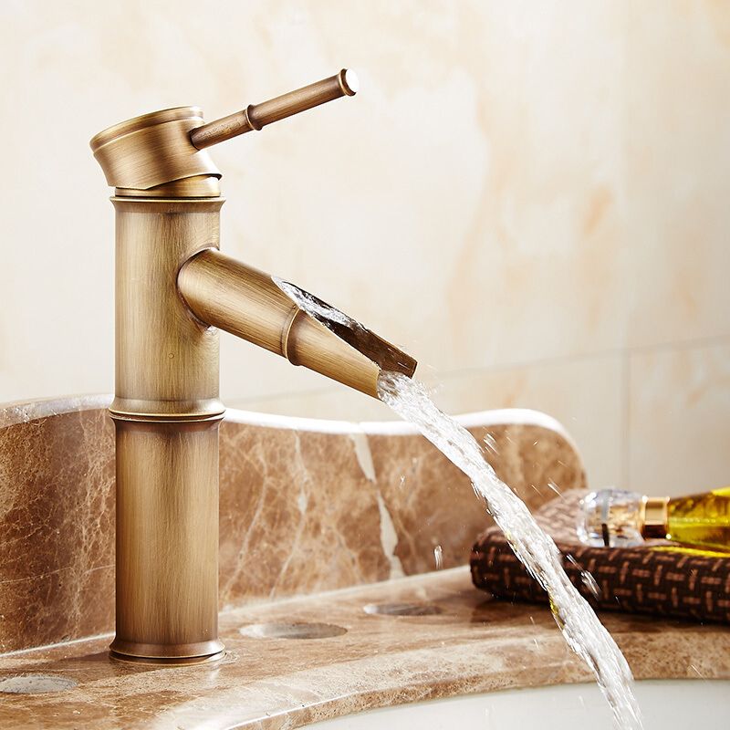 BowLift | Country house vessel water tap brass lever handles waterfall outlet sink faucet