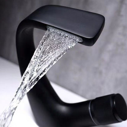 BowLift | Modern Center Connection Faucets Single Lever Faucets with Waterfall Spout
