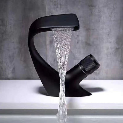 BowLift | Modern Center Connection Faucets Single Lever Faucets with Waterfall Spout