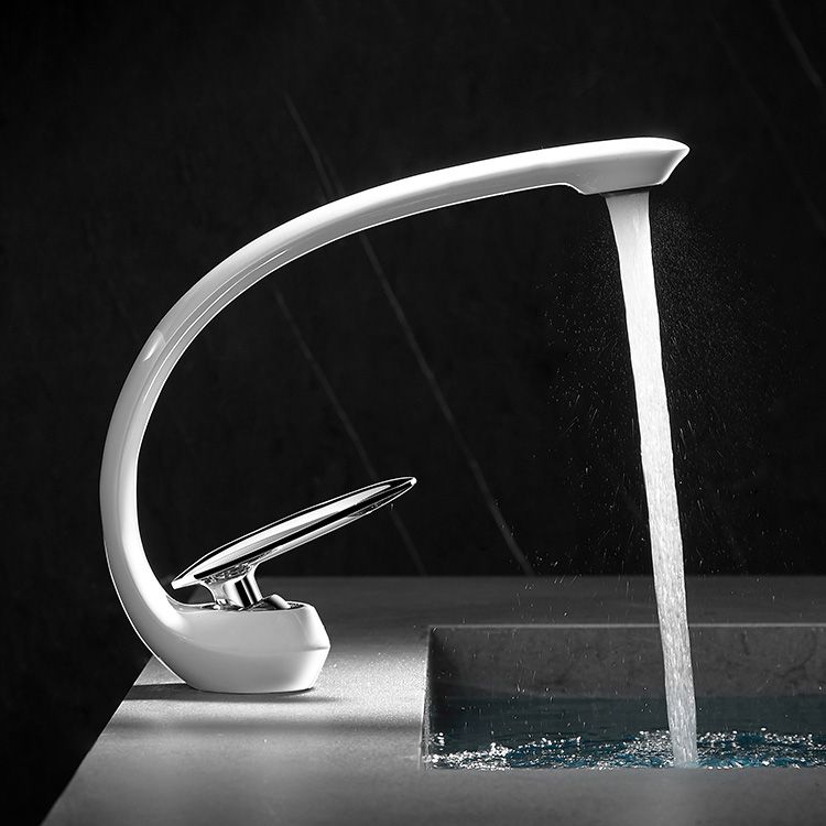 Skanto | Unique Brass Waterfall Faucet