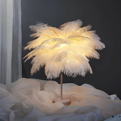 Skanto | LumaPalm Feather Palm Tree Lamp