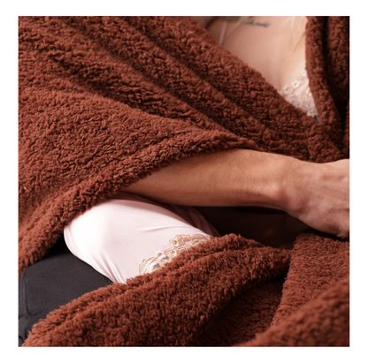 Skanto | LoveBlanket Waterproof Blankets - Comfort in All Weather